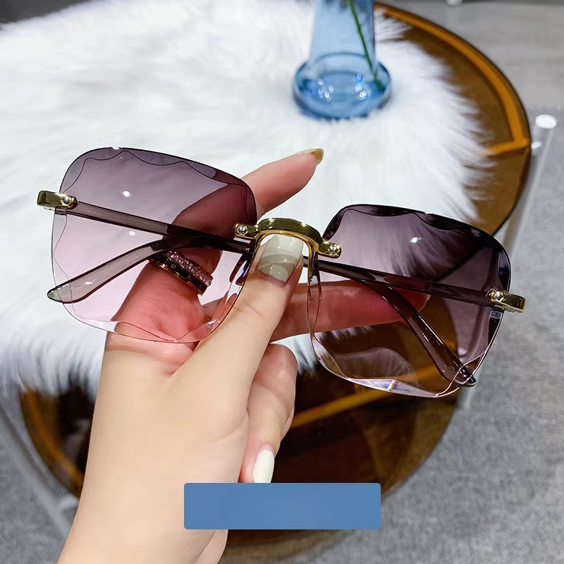 2026 Luxury Trendy Ladies Rimless Sunglasses High Quality Vintage New Arrival Gold Green Red Vintage Women's Fashion Sunglasses