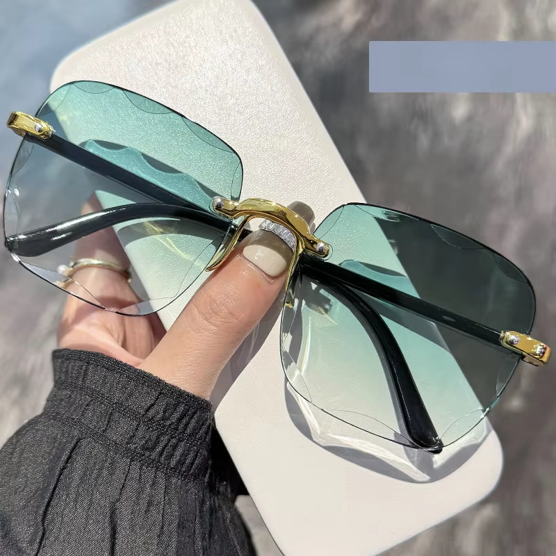 2026 Luxury Trendy Ladies Rimless Sunglasses High Quality Vintage New Arrival Gold Green Red Vintage Women's Fashion Sunglasses