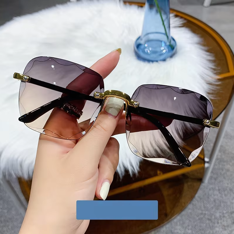 2026 Luxury Trendy Ladies Rimless Sunglasses High Quality Vintage New Arrival Gold Green Red Vintage Women's Fashion Sunglasses