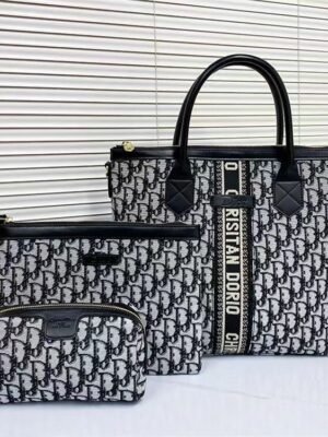 Bestselling 3-piece set, dimensions 34×31×11