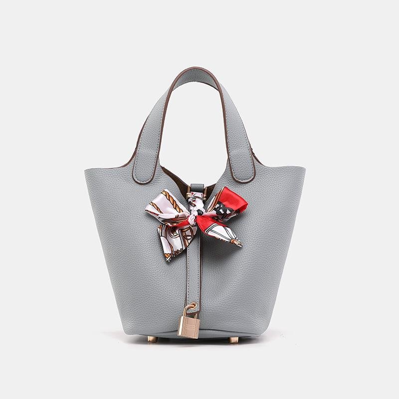 Everyday chic chic Hermes Lusciette basket bag in 8 Different colour
